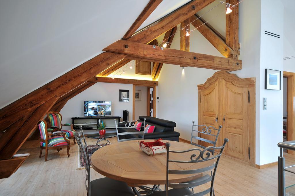 Apartamento Les Balcons De Riquewihr Habitación foto